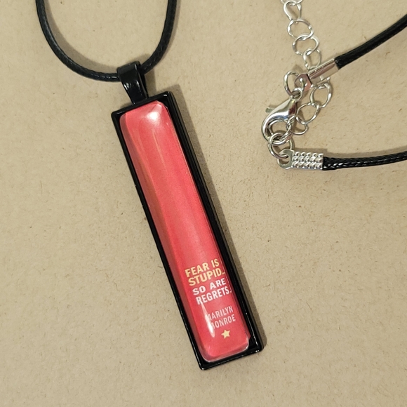 Marilyn Monroe Quote Vertical Pendant Necklace - Picture 6 of 9